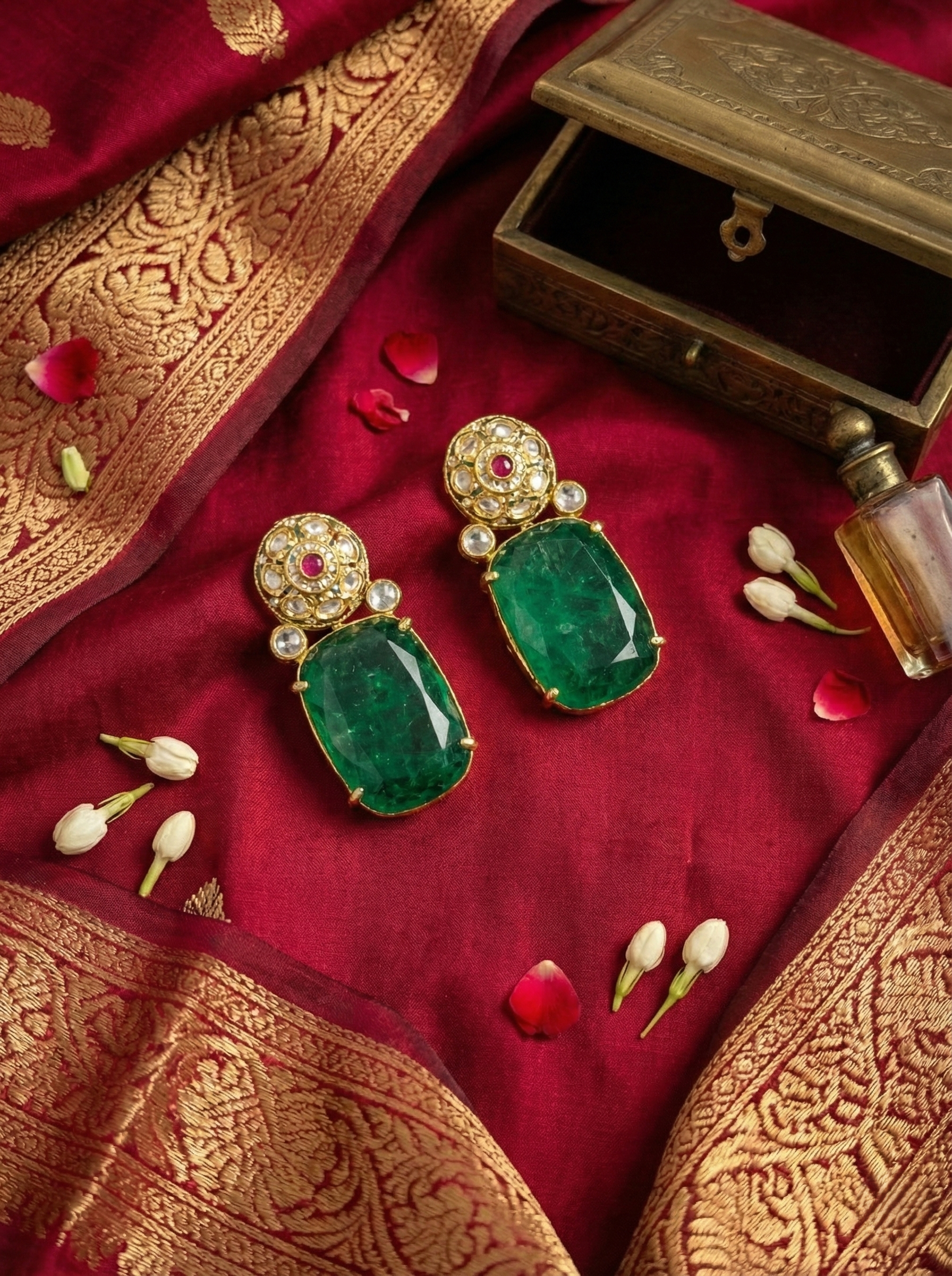 Emerald Green Doublet Stone Dangler Earrings with Antique Gold Kundan Stud